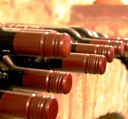 Comment optimiser la valeur de votre cave avec des grands crus ?